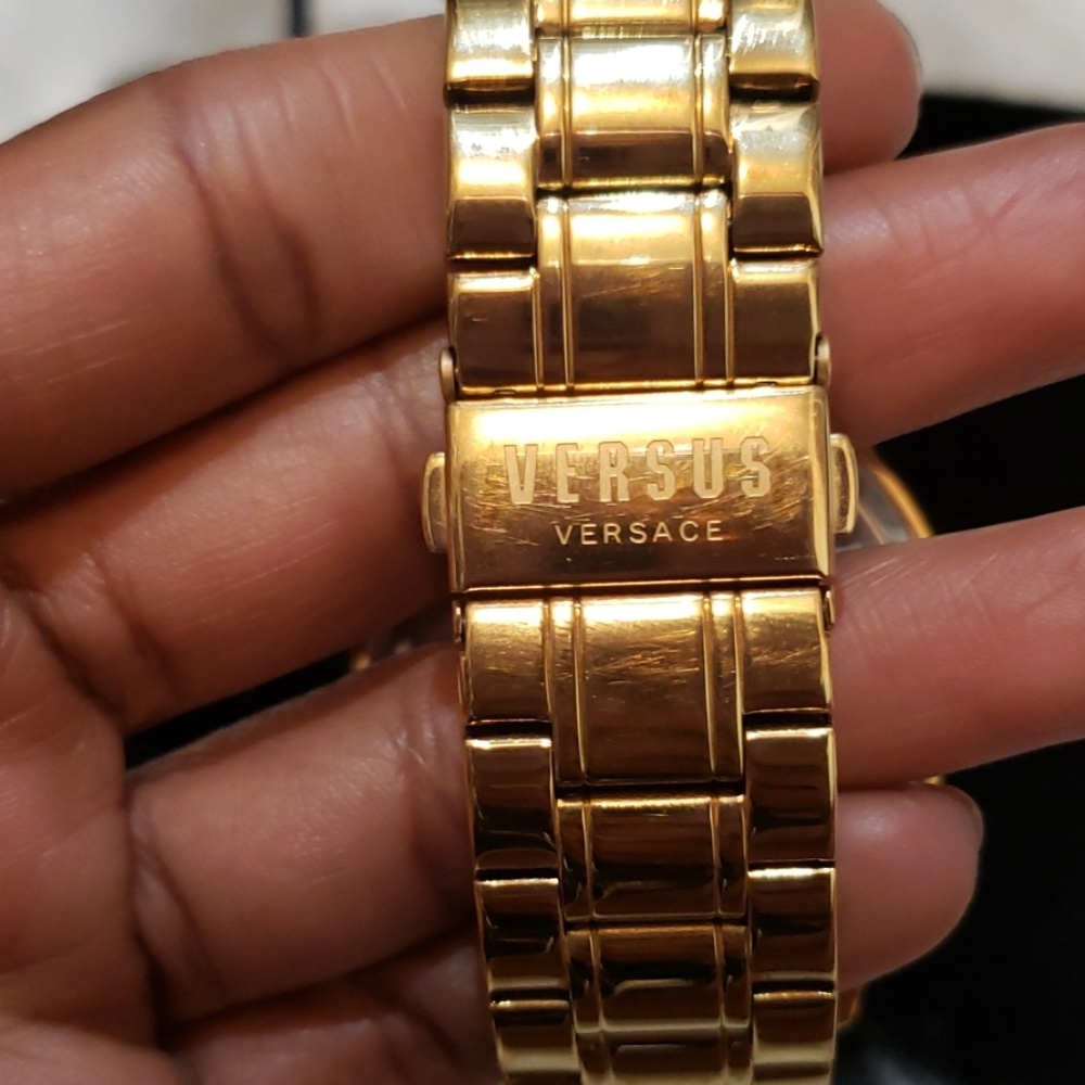 Versace watch - Picture 5 of 6